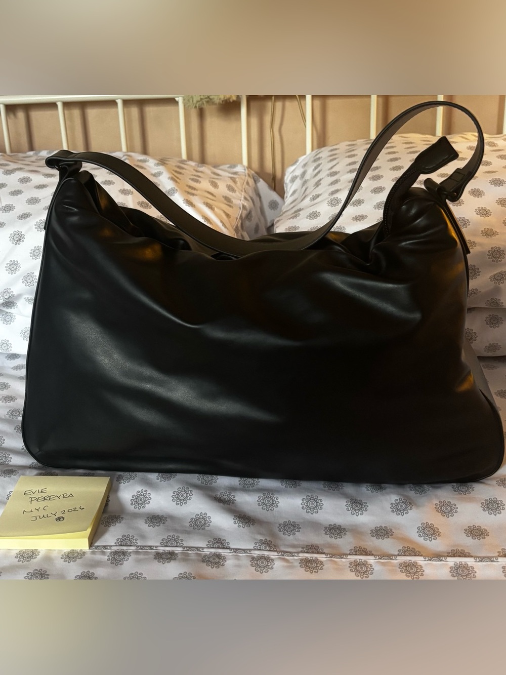 Uniqlo Puffy Shoulder Bag